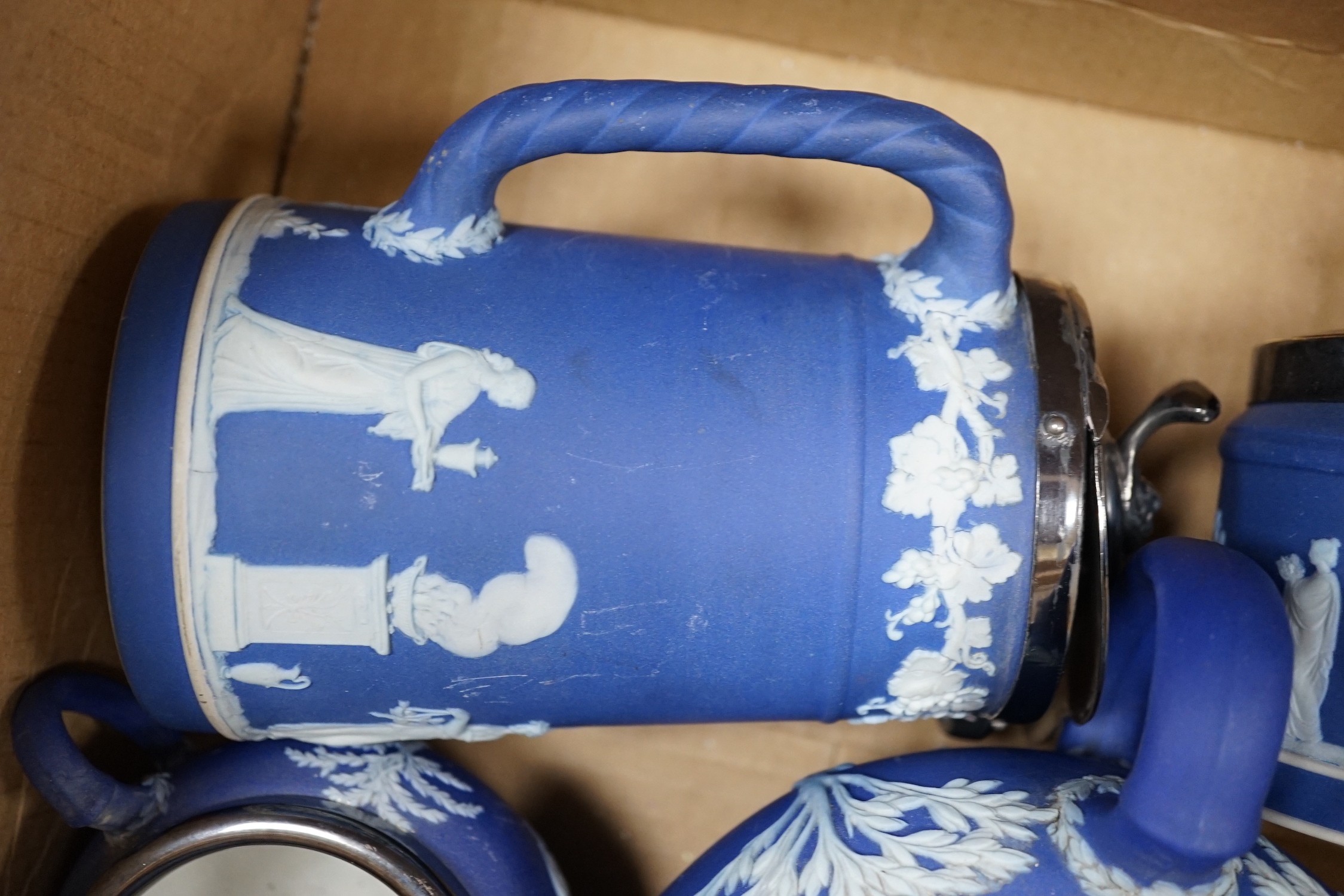 Six Wedgwood jasperware pieces